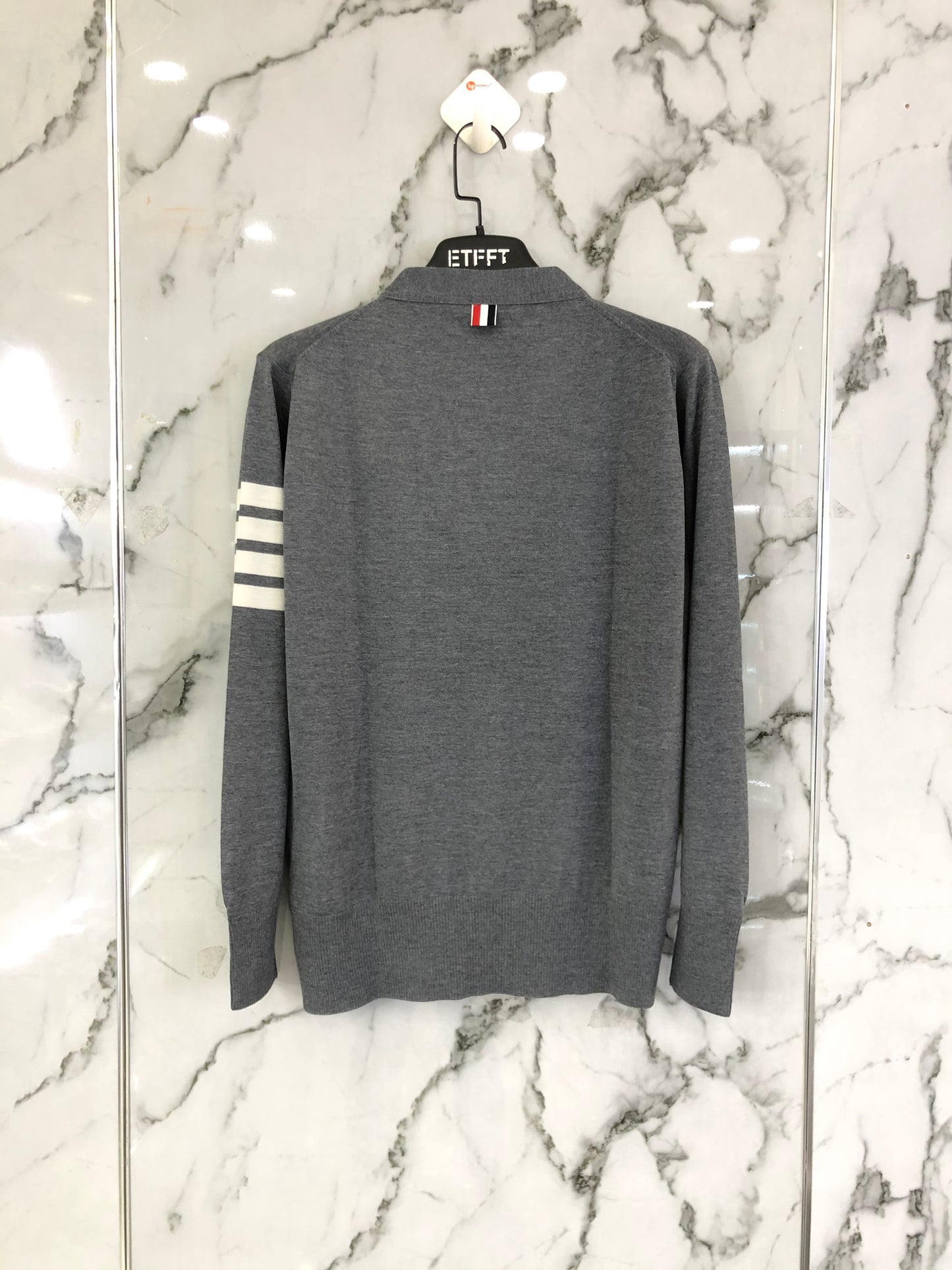 THOM BROWNE CARDIGAN 02 (GREY)